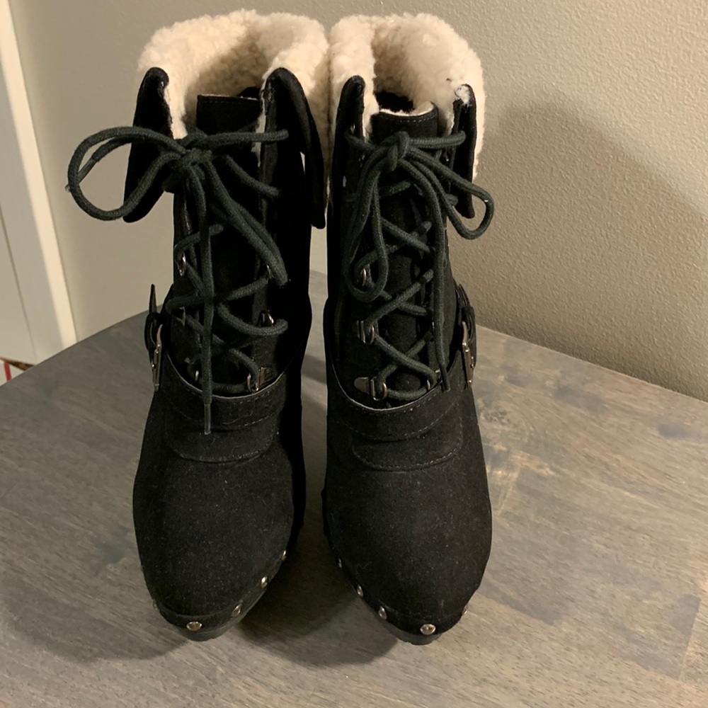 Baby Phat Bonnie Suede Platform Ankle Boots with Faux Fur NWOT